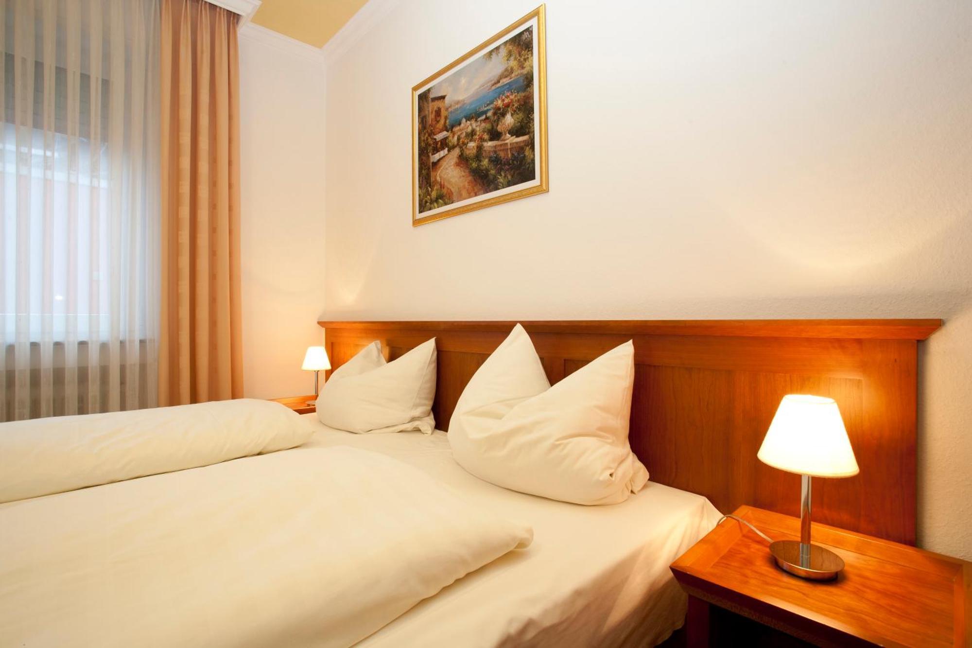 Hotel Mennicken 부르셀렌 외부 사진